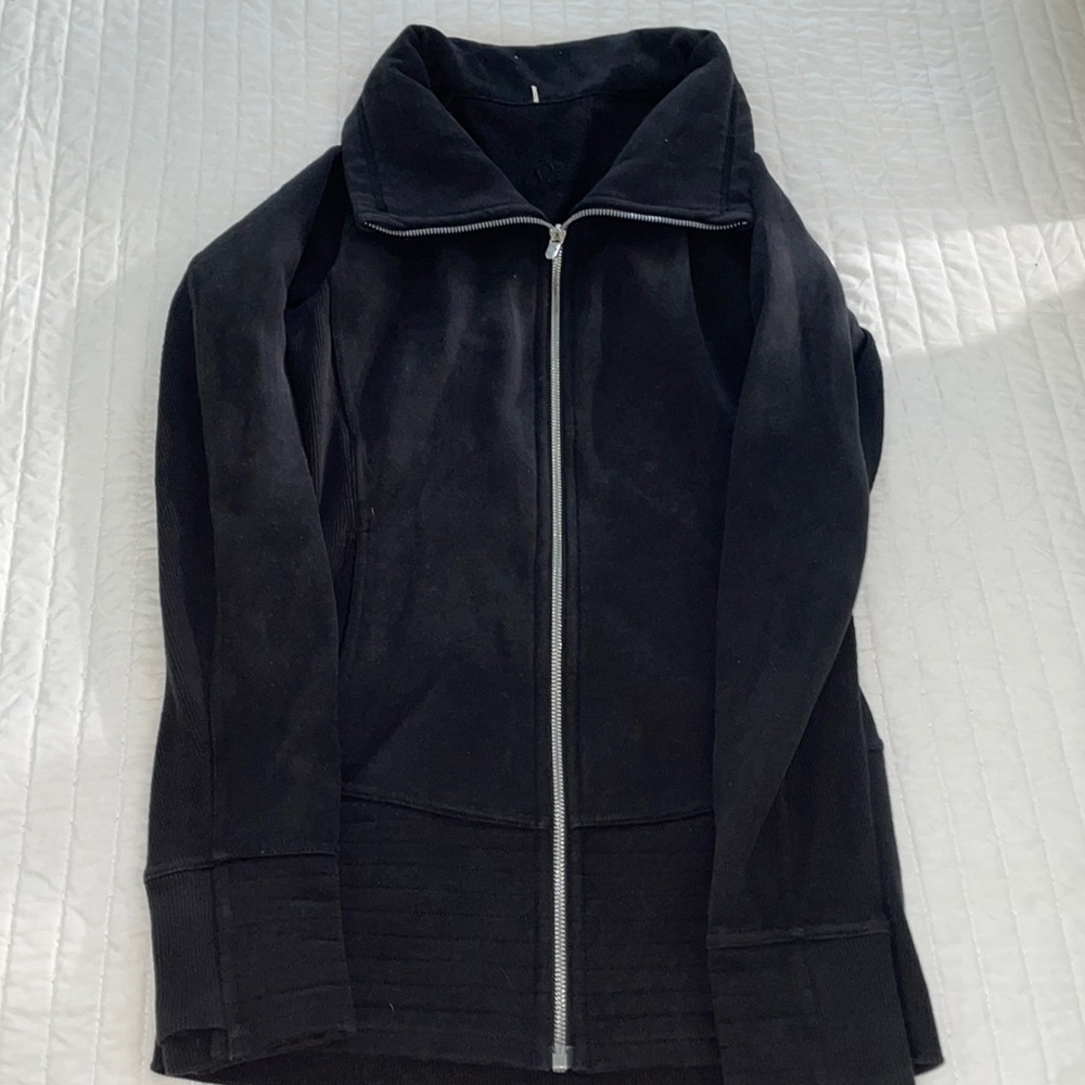 Lululemon full length zip up